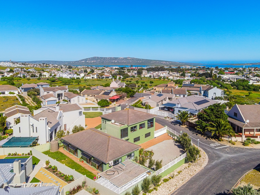 3 Bedroom Property for Sale in Country Club Western Cape